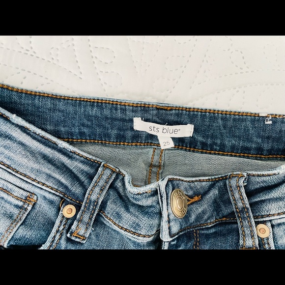 Size 25 STS jeans worn once - Picture 2 of 3